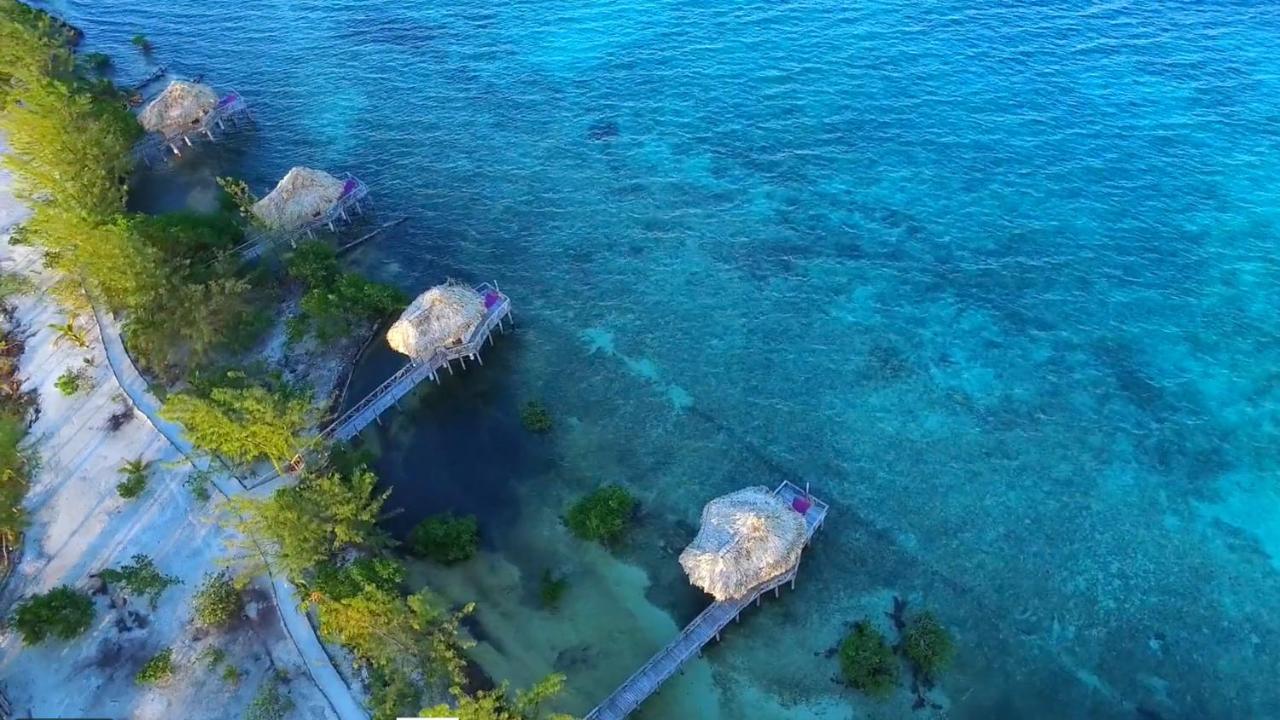 Thatch Caye Resort A Muy'Ono Resort Hopkins Buitenkant foto