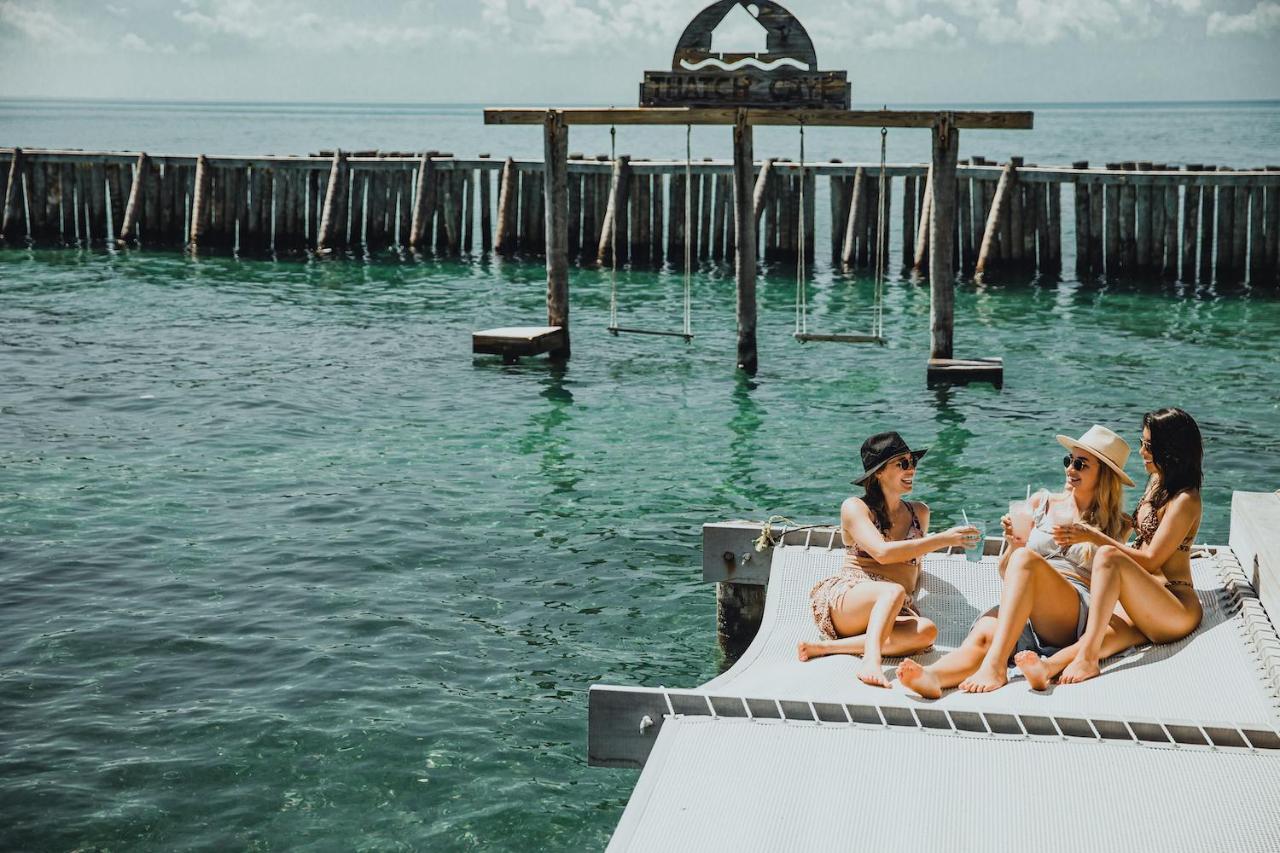 Thatch Caye Resort A Muy'Ono Resort Hopkins Buitenkant foto