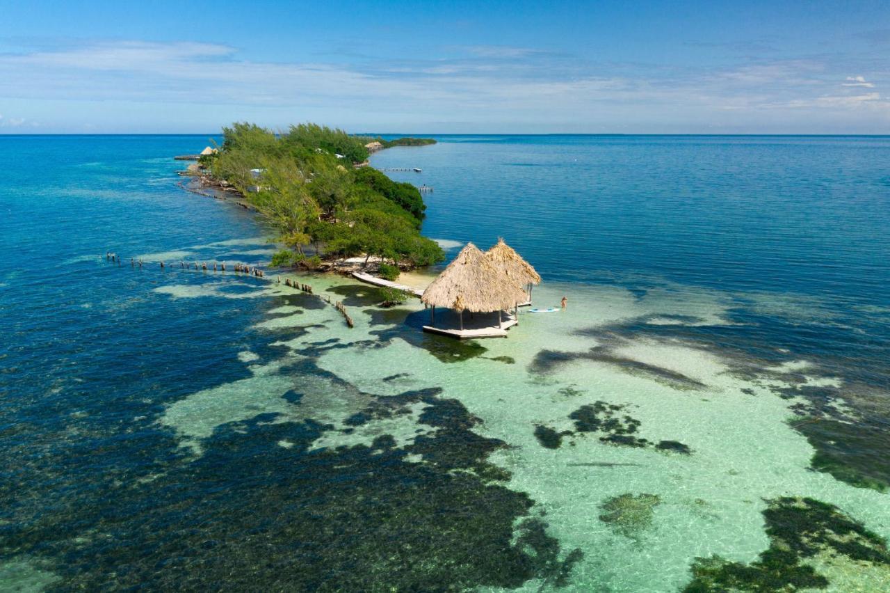 Thatch Caye Resort A Muy'Ono Resort Hopkins Buitenkant foto