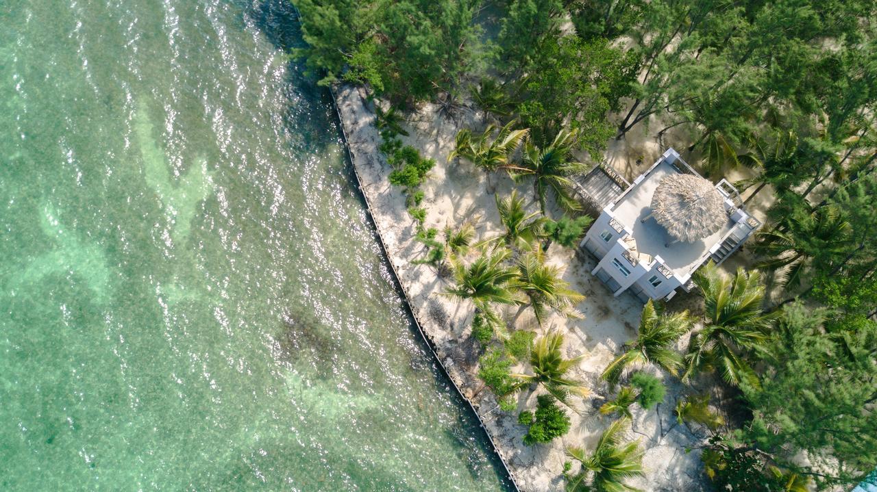 Thatch Caye Resort A Muy'Ono Resort Hopkins Buitenkant foto