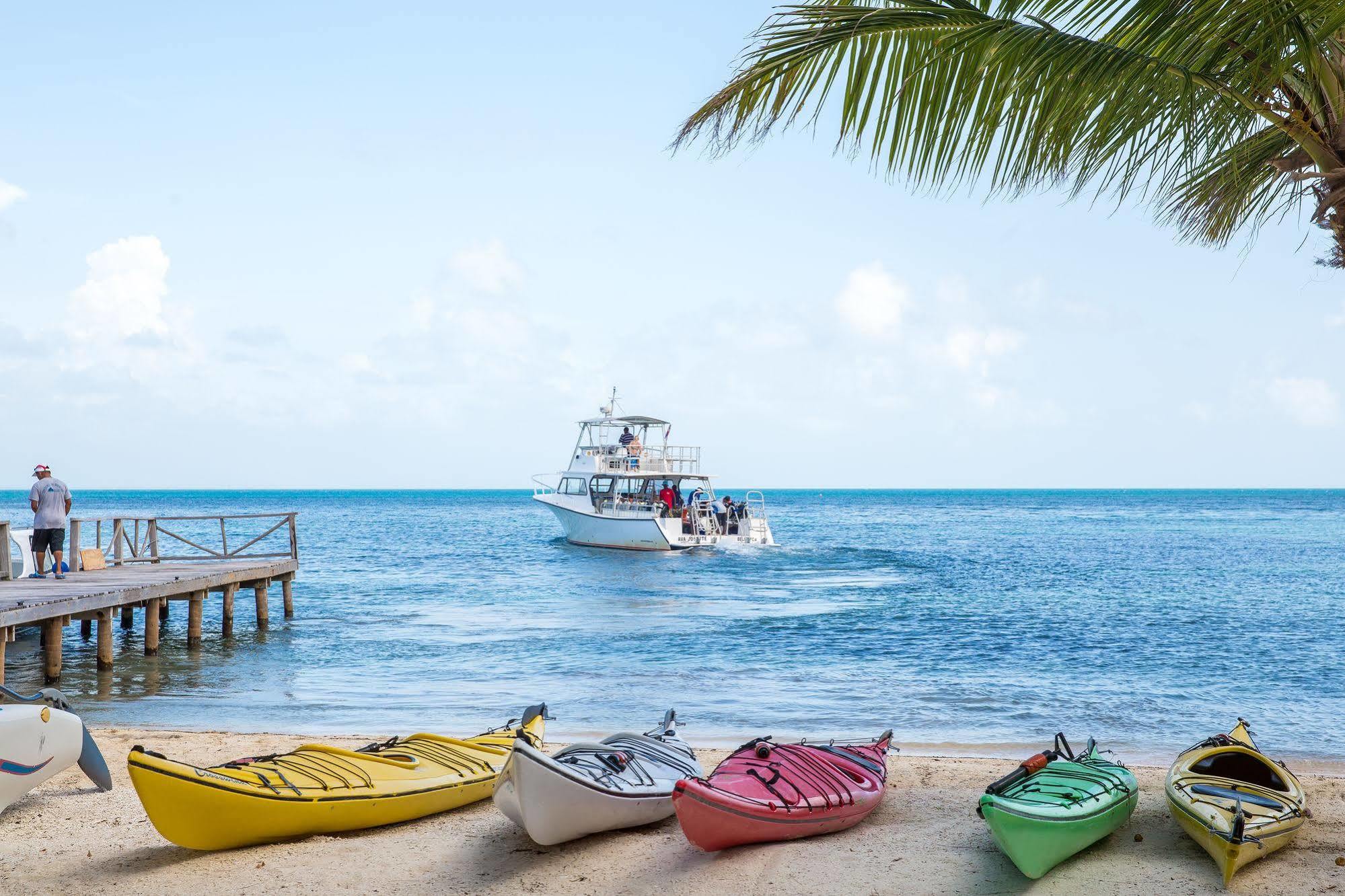 Thatch Caye Resort A Muy'Ono Resort Hopkins Buitenkant foto